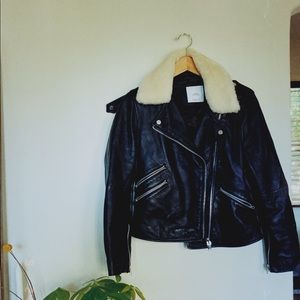 Mango Black Leather Biker Jacket Fur Collar